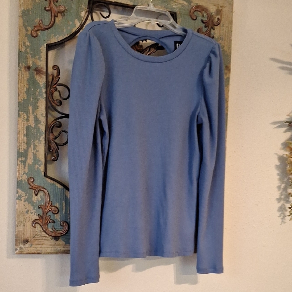 GAP Women's Long Sleeve Top in Cool Blue. Size Medium